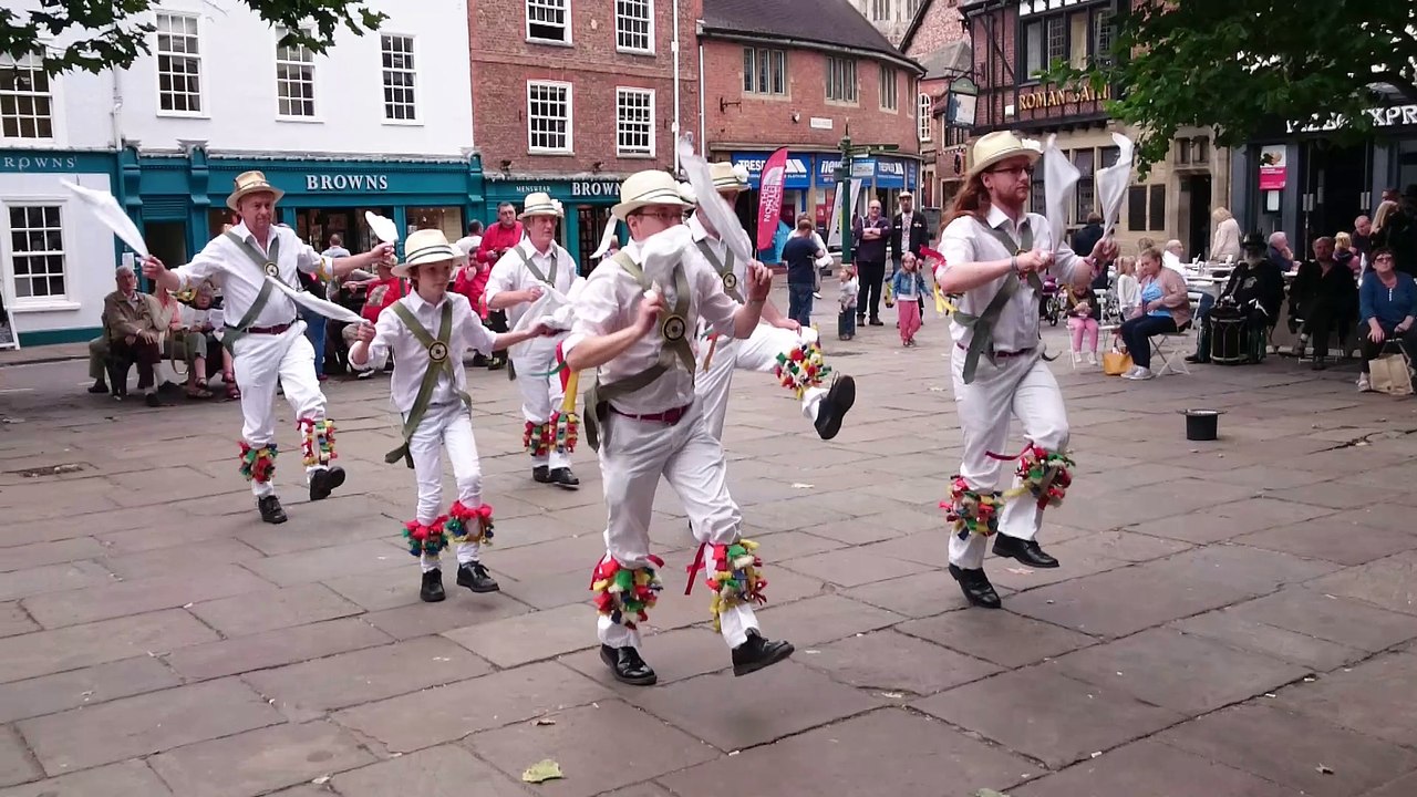 MORRIS DANCERS vid 31