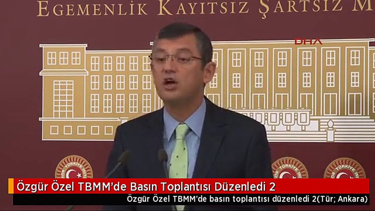 Özgür Özel TBMM'de Basın Toplantısı Düzenledi 2