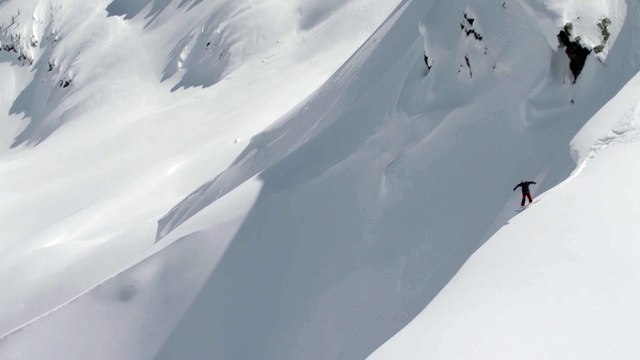Adrénaline - Snowboard : Une grosse ligne pour Travis Rice dans le film Depth Perception