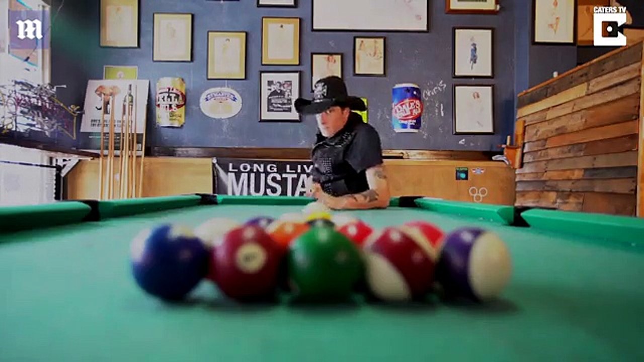 Acrobat with half a body wows crowds with his own circus show