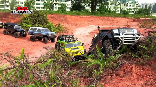 12 Scale Trucks Offroad Adventures 6x6 Axial SCX10 Chevrolet K-5 Blazer Ascender - Part 1