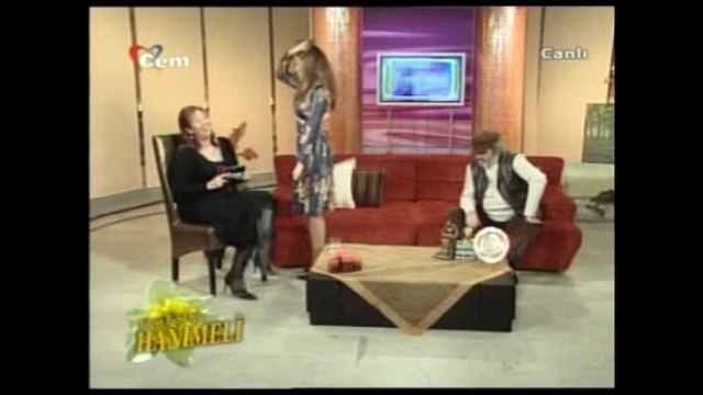 Tuğba Hatun - Söyleşi [Cem Tv Nilgün Bubikoğlu İle Hanımeli Programı] -4