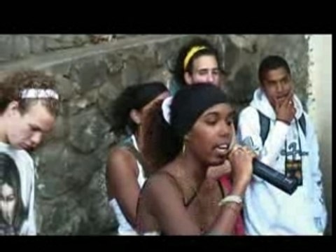 974, Mk Renegat, jeune chanteuse dancehall