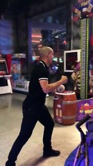 Feghouli en mode Mike Tyson, un sacré punch !