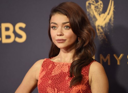 Sarah Hyland and former 'Bachelorette' contestant Wells Adams are Insta-official