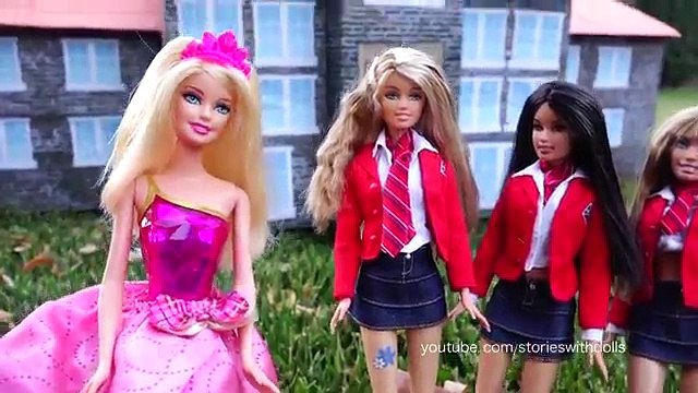 Barbie School of Princesses - The Naughty Students - Episode 1 - Stories With Toys & Dolls