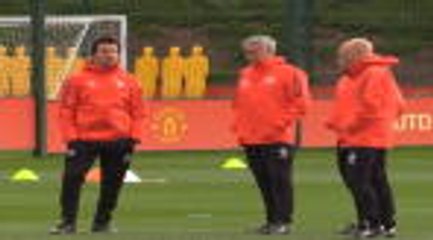 Download Video: Mourinho doesn't need to change anything - Desailly