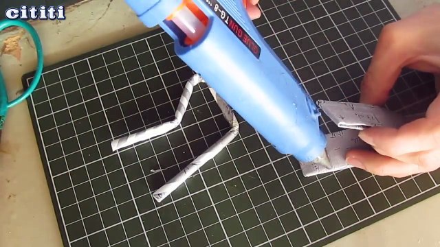 Comment faire un pistolet à laide de papier qui tire - armes jouets