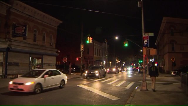 New York Police Searching for Bicyclist Accused of Exposing Himself to Girls, Teens