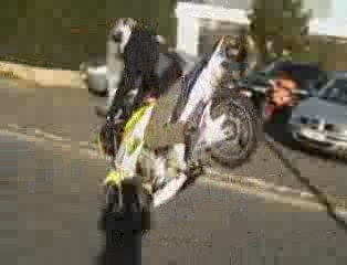 stunter R-ONE www.furious-vick-team.fr