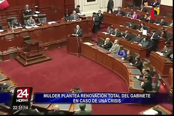 Mauricio Mulder propone renovación absoluta del Gabinete en caso de crisis