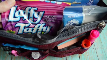 What's Inside My Substitute Teacher Bag? 👜