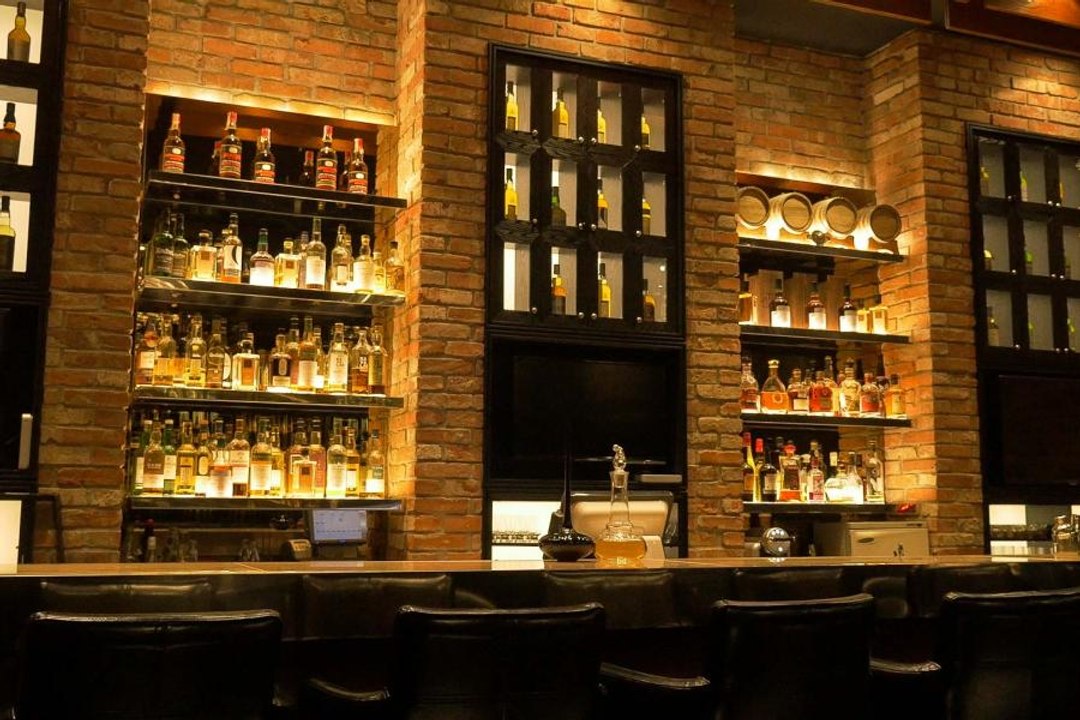 Do You Love Fancy Cocktails? You Will Love This Place!