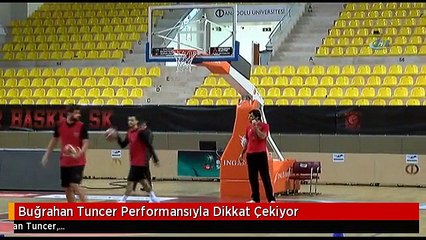 Buğrahan Tuncer Performansıyla Dikkat Çekiyor