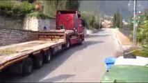 Expertos traileros, maniobras impresionant. (professional truck drivers) #5