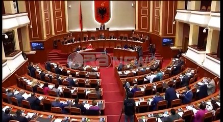Ora News – Refuzuan Berisha e Kosova, Baraj do drejtojë seancën e parë parlamentare