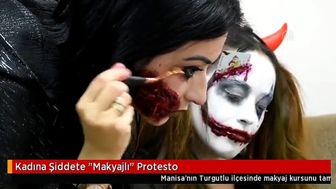 Kadına Şiddete "Makyajlı" Protesto