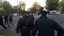 Nomadi, perquisizioni dei carabinieri a via Salone. Verifiche su droga, armi e rifiuti per i roghi