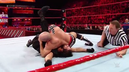 SmackDown’s The New Day raids Raw and shifts the Survivor Series landscape- Raw, Nov. 6, 2017 the shield vs cesaro,sheam