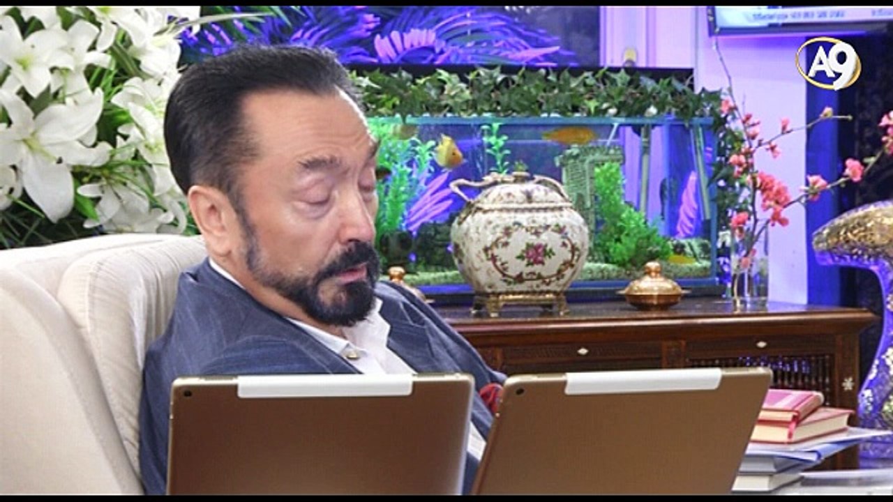 Süleyman Hilmi Tunahan Hazretleri hayatını Allah'a adamış, ihlaslı, mübarek bir insandı