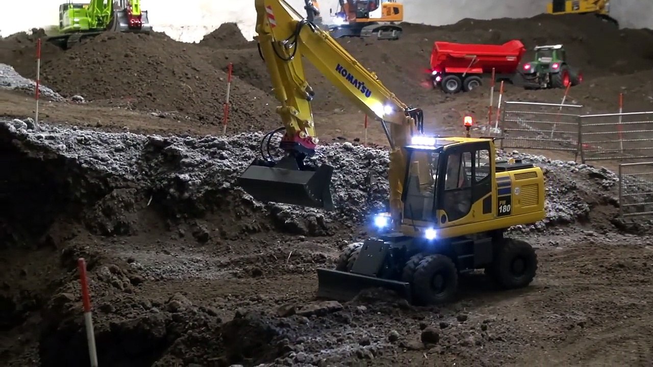 RC Mobil-Excavator! Komatsu PW-180! Fumotec! RC Truck´s! Modellbaustelle Ehingen!