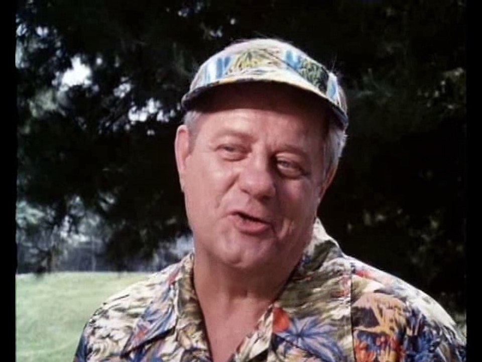 S01E07 Mord-Hotel exklusiv