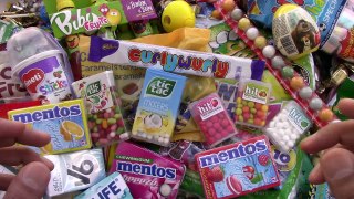 A lot of New Candy A lot of Gum & Surprise Eggs Star Wars & Pets