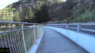 Virtual Treadmill Walk - Sea Cliff Bridge, NSW Australia (With Sound)