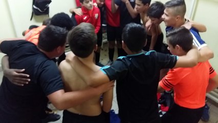 U15: 3ème J: C'est de la folie dans le vestiaire des sudistes.