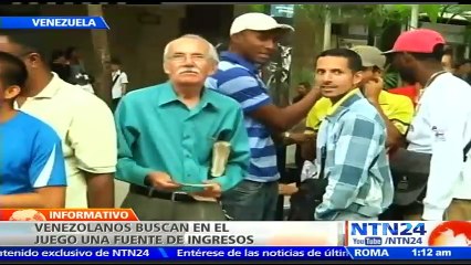 Venezolanos apuestan con la esperanza de conseguir dinero y alimentos para sus hogares