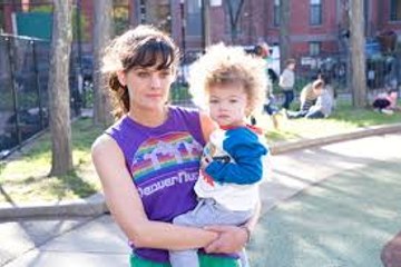 Watch SMILF Season 1 Episode 2 : 1,800 Filet-O-Fishes & One Small Diet Coke
