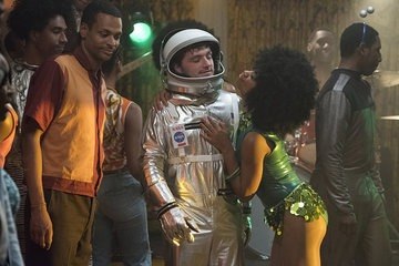 Watch 'Future Man' Season 1 Episode 1 : "Pilot" (S1E1)