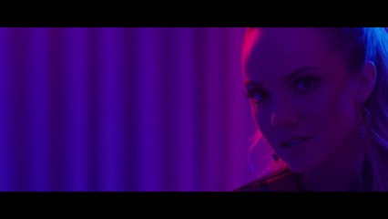 Danielle Bradbery - Worth It