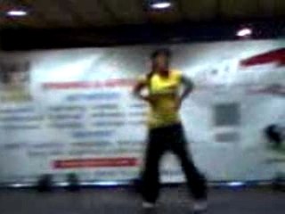 baile  en  sala  rap