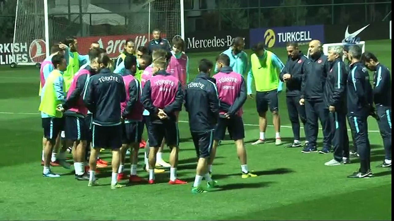 A Milli Takım, Romanya Maçının Hazırlıklarını Tamamladı