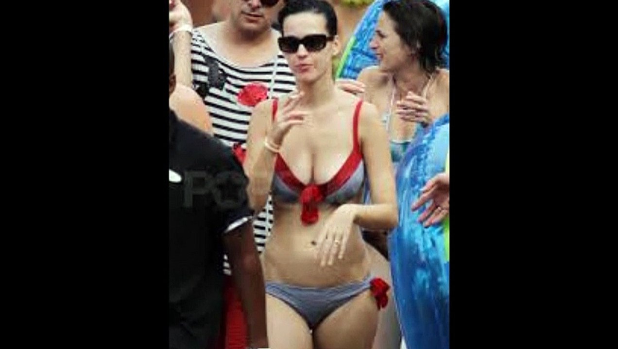 katy perry in bikinii  photoshoot