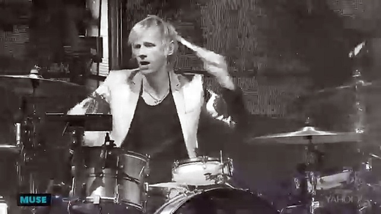 3 Muse Stockholm Syndrome Live at Life is Beautiful Festival 2017