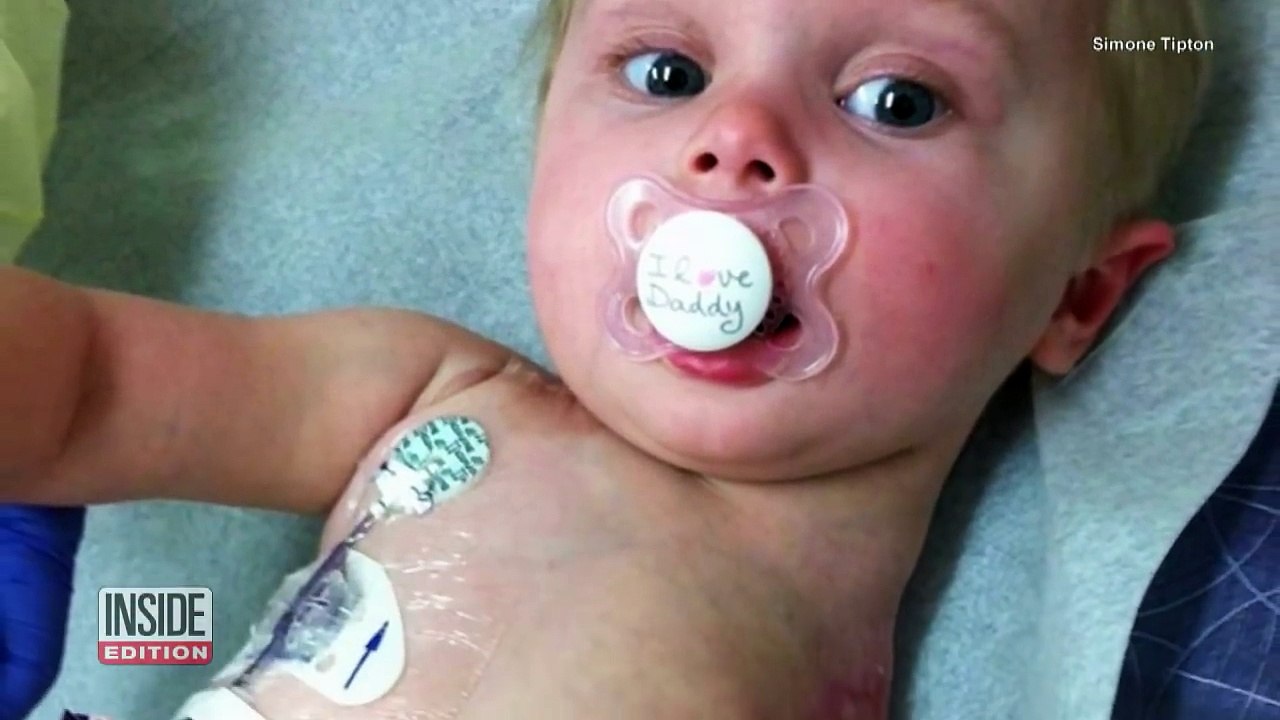 3-Year-Old Amputee Wears Halloween Costumes That Embrace Her Missing Arm-KuMq6WN-n5Y