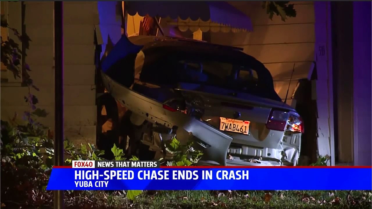 Police Shoot Suspect Following Pursuit That Ended with Car Crashing into Home`s Living Room