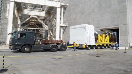 [중점] 사용 후 핵연료 운반 사고 보험 '고작 2천만 원' / YTN