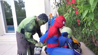 AMAZING STICKY NOTE CAR PRANK Challenge ! w/ Spiderman Hulk Joker Learn Colors in Real Life
