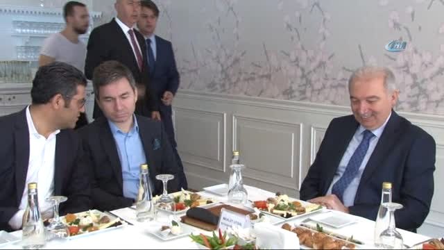 İbb Başkanı Mevlüt Uysal: Üsküdar, Ümraniye ve Çekmeköy Metrosunu En Geç Bir Ay İçerisinde...