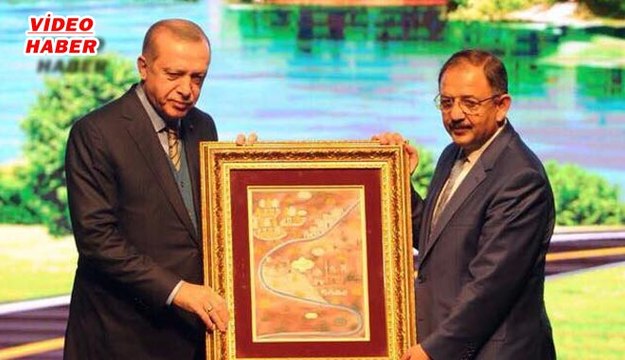 (8 Kasım 2017) ŞEHİRCİLİK ŞURASI YAPILDI BAKAN ÖZHASEKİ: “ŞEHİRLERİMİZDE KENDİ MEDENİYETİMİZİ HAKİM KILMALIYIZ”