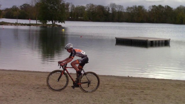 Cyclo cross Montrevel catégorie cadets 05/11//2017