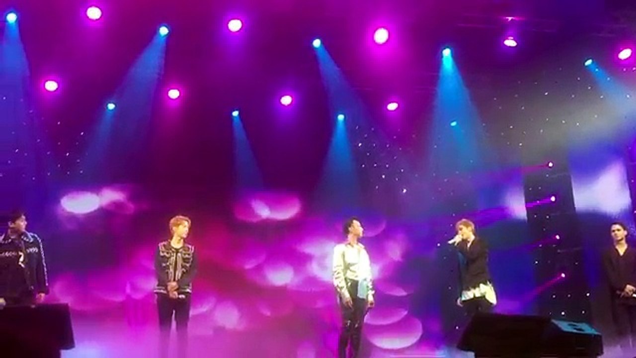 Soobin Hoàng Sơn hát Phía sau một cô gái cùng nhóm Teen Top