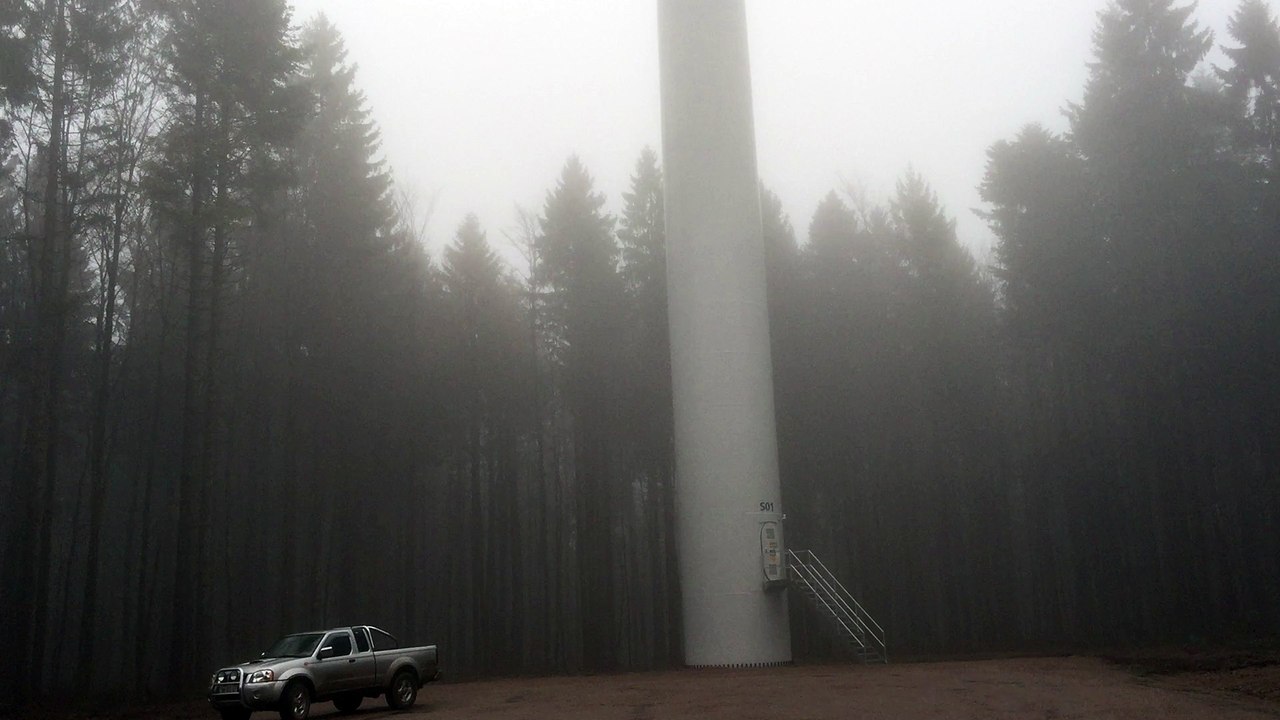 Eolienne à Saâles
