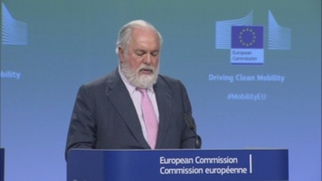 La Comisión Europea fija límites más estrictos para el CO2 de los automóviles