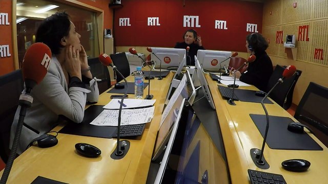Le journal de 18h : aux obsèques d'Alexia Daval, recueillement et incompréhension