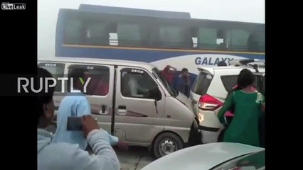 Carambolage géant en Inde à cause.. du brouillard de pollution !