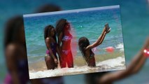 Les filles d'Eddie Murphy prennent des selfies en bikinii